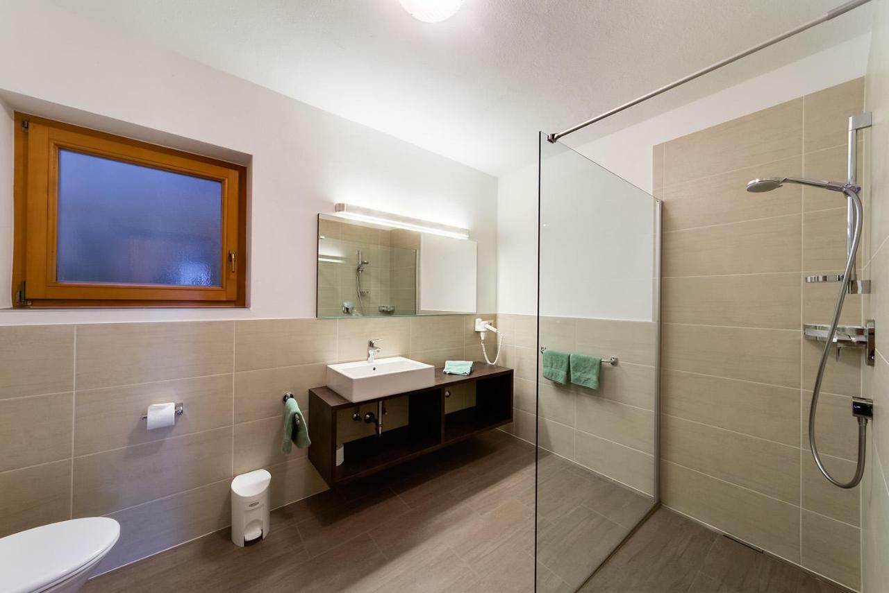 Residence Krone Schenna Ngoại thất bức ảnh